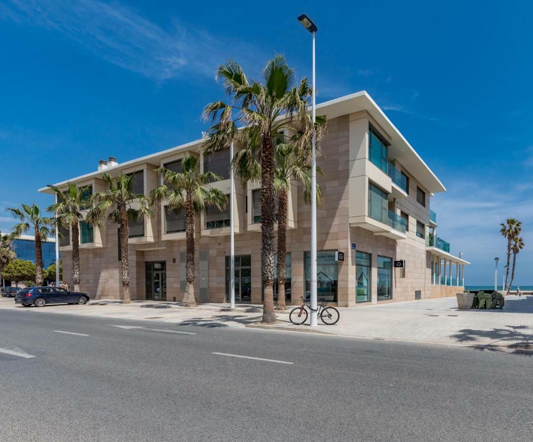 Luxury Beach Front Apartment With Pool Valência Exterior foto